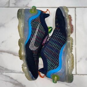 *2020 air VaporMax Flyknit “Iron Grey Laser Orange”